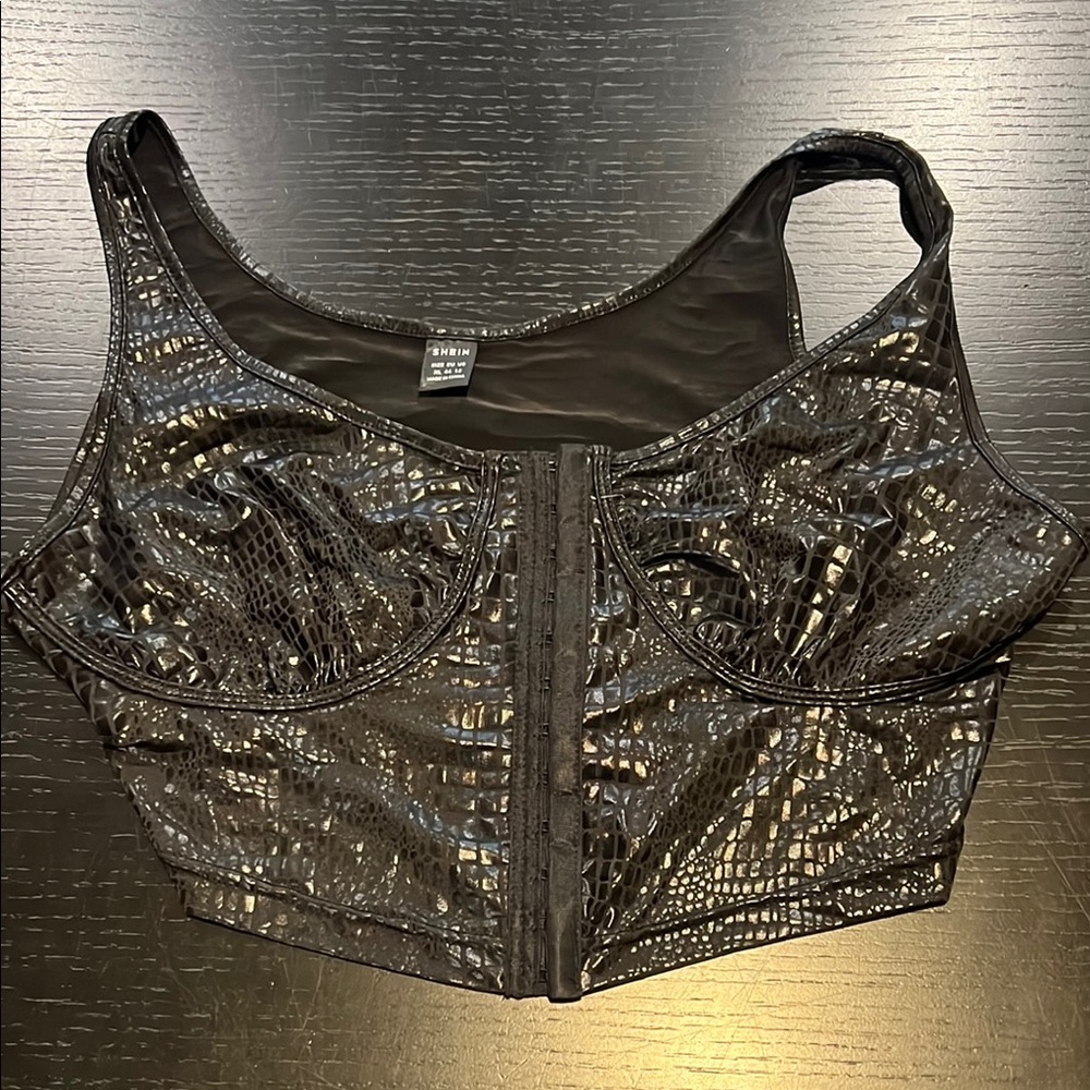 SHEIN Black Croc-Embossed Women's Bralette XL